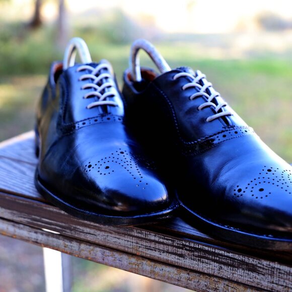 SALE - Allen Edmonds 9-D Cornwallis Black with Dark Blue Accents Mens Dress Shoe - Picture 3 of 8